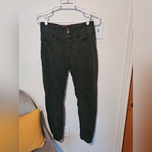 YMI High Rise Skinny Jeans, Throwback Jean, Black, Size 7.